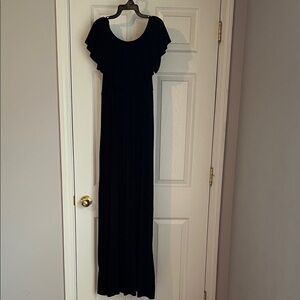 Elegant Black Maxi Dress
